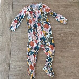 Magnetic Me Multicolor Floral Kids Footie Size 9-12 Months